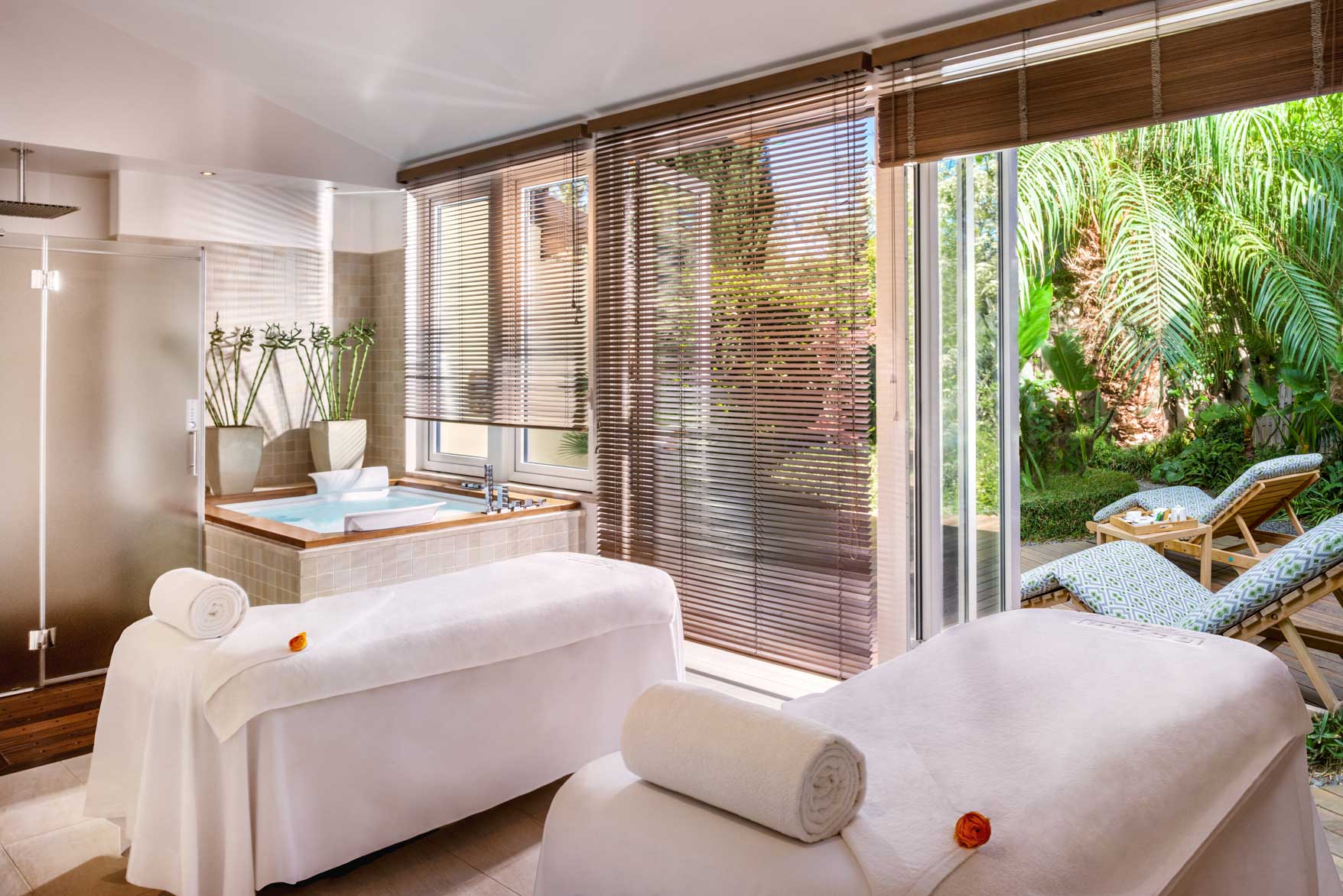 La Serra Boutique Spa greenhouse in the gardens of Grand Hotel Excelsior Vittoria